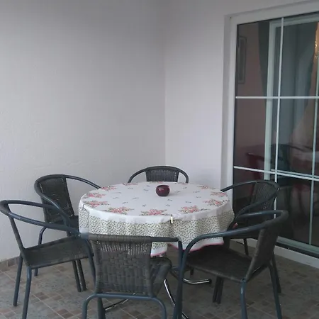 Appartamento By The Sea - 11710