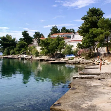 By The Sea - 11710 Rogoznica (Sibenik-Knin)